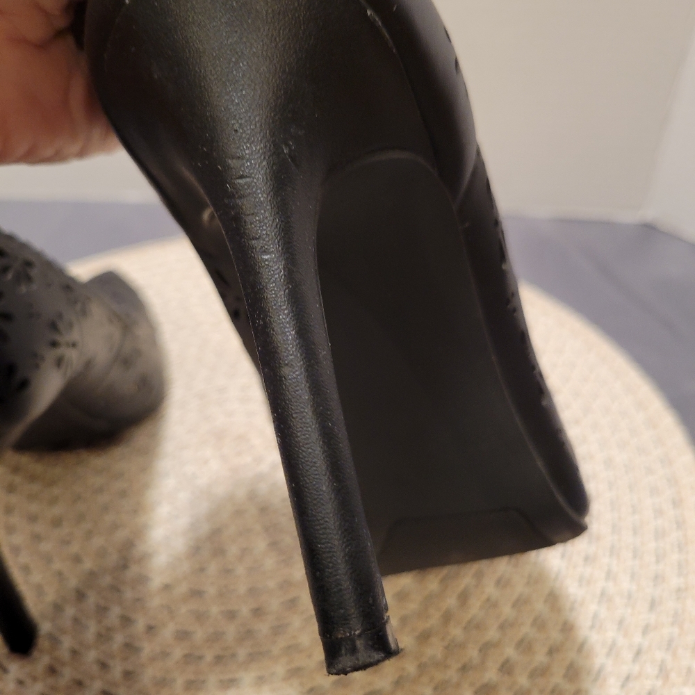 🌺EUC~ LC - LAUREN CONRAD STILLETO HEELS. - Picture 10 of 12